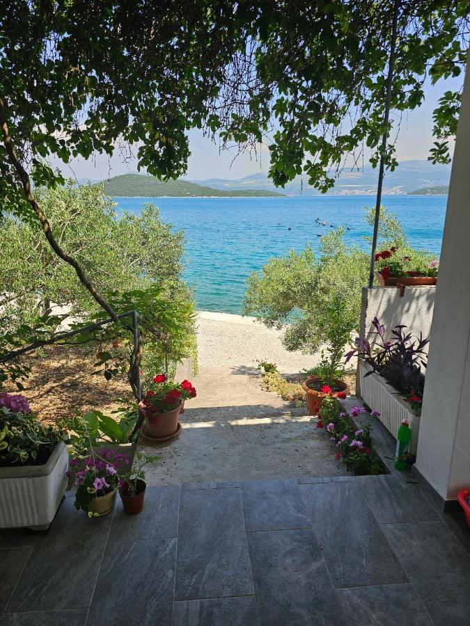 Apartments By The Sea Cove Pjestata, Peljesac - 10210 Janjina Exteriér fotografie